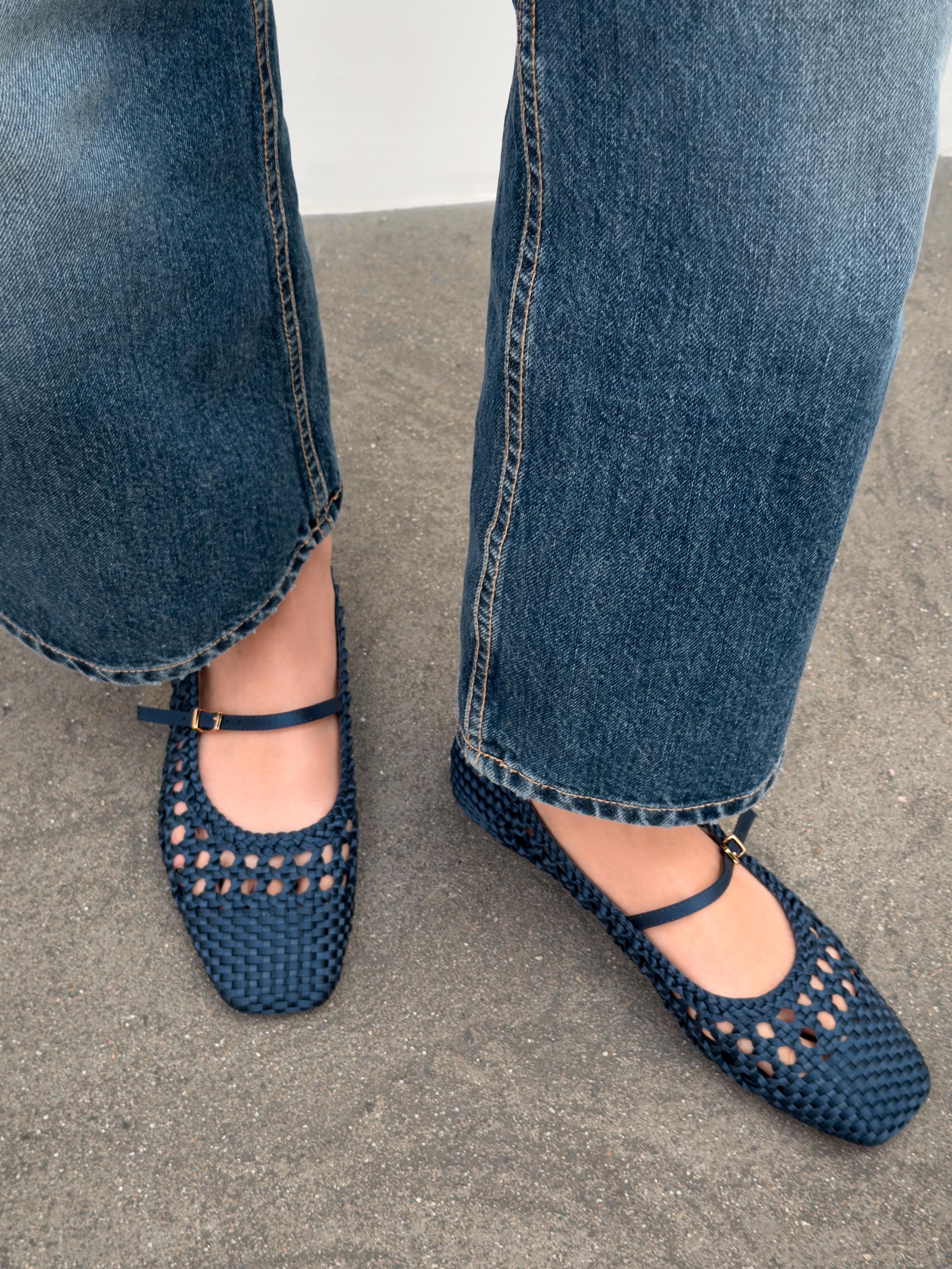 BALLERINES TRESSÉES AVEC BOUCLE